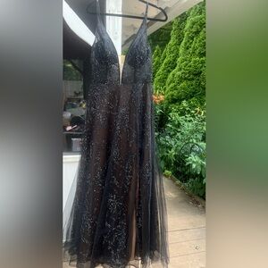 Galena signiature gillter plunge A line black nude size 10 NWT